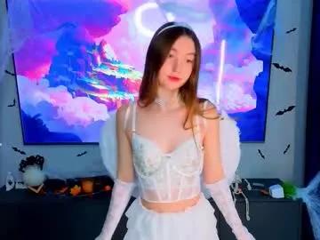 annamarie_foryou — GOAL : Spray water on my leggs^^ ^^ I'm Polly and i wanna try make as much friends as i can ! #shy #new #cute #18 #lovense [17 tokens remaining]