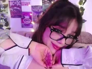 chaarlotte_1 on Chaturbate 