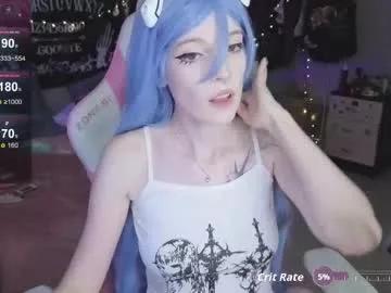 crackling_tati on Chaturbate 