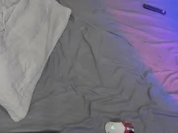 gabriel_olx — show cum #femboy #cum #18 #young #twink   [1200 tokens remaining]