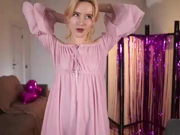 gin_yoon — GOAL: take a look under sweater // We gonna change a lotta clothes 2day! FASHION show!!! // #blonde #sexy #shy #skinny #smalltits [125 tokens remaining]