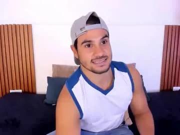 jake_muller1 — BE NAKED AND JERKING FOR 3 MIN [256 tokens left] Welcome to my room guys!! #bigcock #hairy #muscle #c2c #latino
