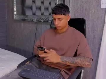 jaze_bradley — kisses for you [8 tokens left]  #latino #young #muscle #bigass #bigdick