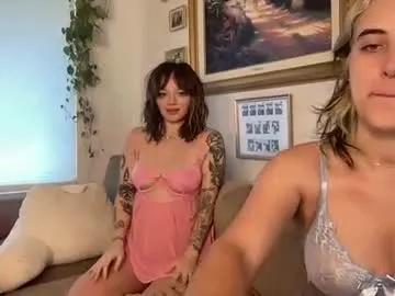 lill_daddysgirl on Chaturbate 
