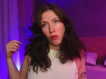 liv_fay — Surprise :3 #fuckmachine #brunette #milf #daddysgirl #lovense [551 tokens remaining]