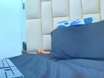 mss_mar — Goal: squirt #lovese #anal #squirt #latina #bigass - Next Goal: control machine 30 minut