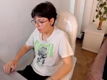 nathalyy_ds — Let the desire begin to know my body, explore and know the pleasures to get wet!   #nonude #skinny #18 #saliva #oil [220 tokens remaining]