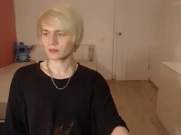 oliver_sweet_ — GOAL: cum cum cum [2400 tokens remaining] Welcome to my room! #21 #teen #young #smoke #twink