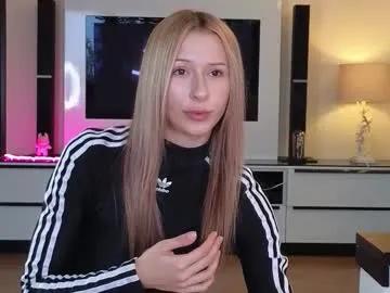 yononeey — Goal: full naked [3700 tokens left] #lovense #skinny #natural #young