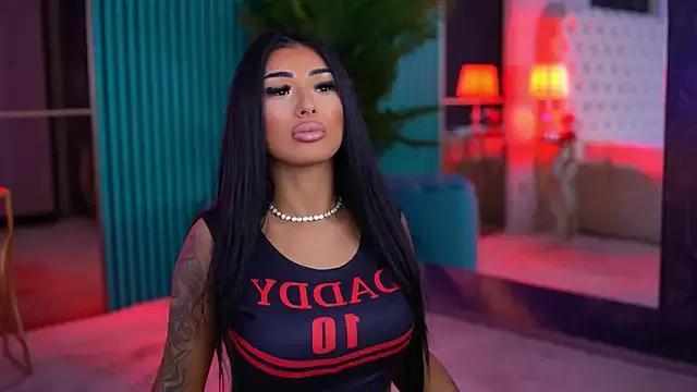 ArabellaPosh on StripChat 