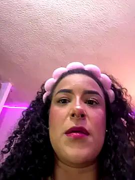 ariadna_cooper on StripChat 