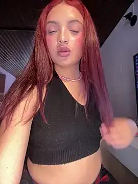 Auroraa_Pink — Freechat on StripChat