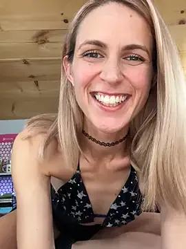 DanaeJustine — Gag on Dildo