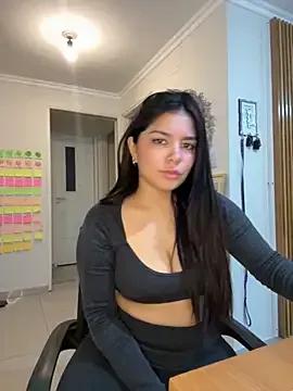 GODDESS_zyrene — tits bouncing in your face