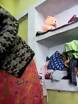 Juhi_chawla — Freechat on StripChat