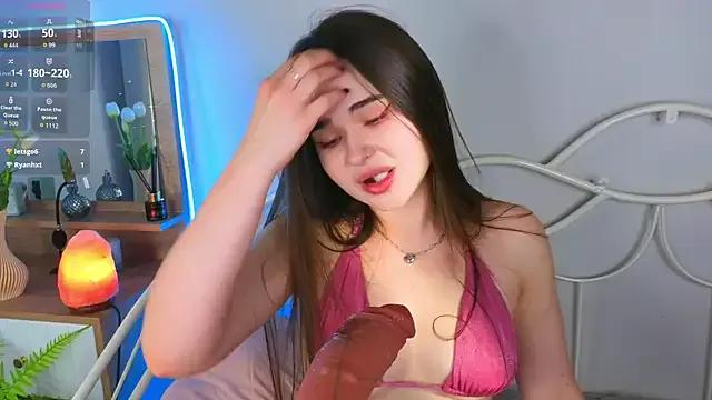 KateBleare — Private on StripChat