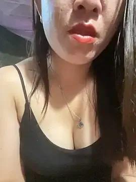 Luna-ass — earn money to buy dresses