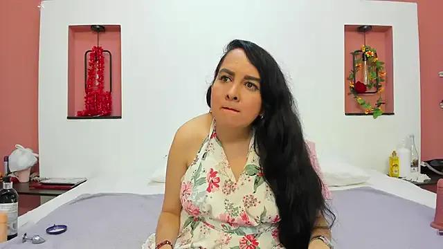 MiiaLane on StripChat 