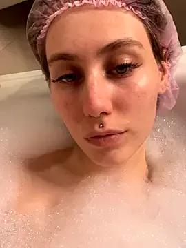 Molli_Luv on StripChat 