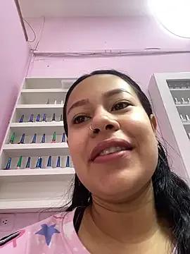 PaulaCruz01 — Freechat on StripChat