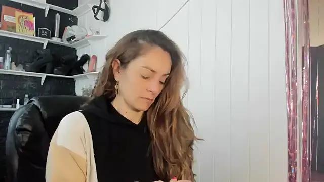 PoleGoddessX — pole dance show naked