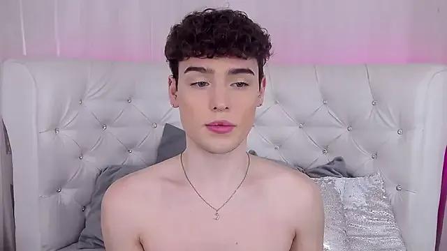 RobbyCharming on StripChat 