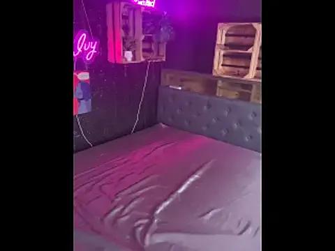 Shy_Ivy —  Show Boobs with Dildo 