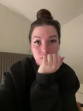 summermc_xx — naked pussy play