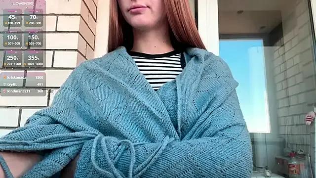 SweetJinny88 on StripChat 