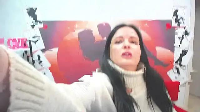 TayaBoret — Lovense control 2 min {last tipper}