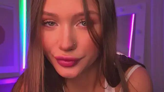 ViolaFlirt — NAKED TITS