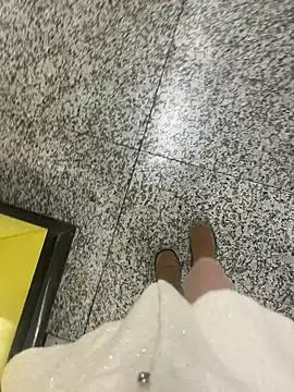 yimisun01 on StripChat 